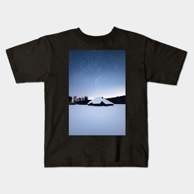 Barn in a Snowy Field Under a Night Sky Kids T-Shirt by Alexandre Jacoby